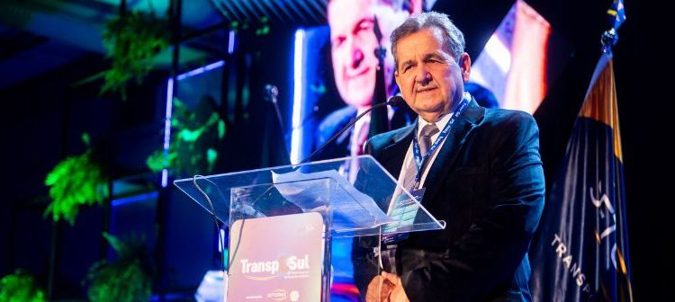 Na abertura da TranspoSul 2023 especialistas destacam inovações para o desenvolvimento sustentável do setor de transporte e logística